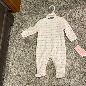 Juicy Couture Ivory/Pink Logo Footed Coverall